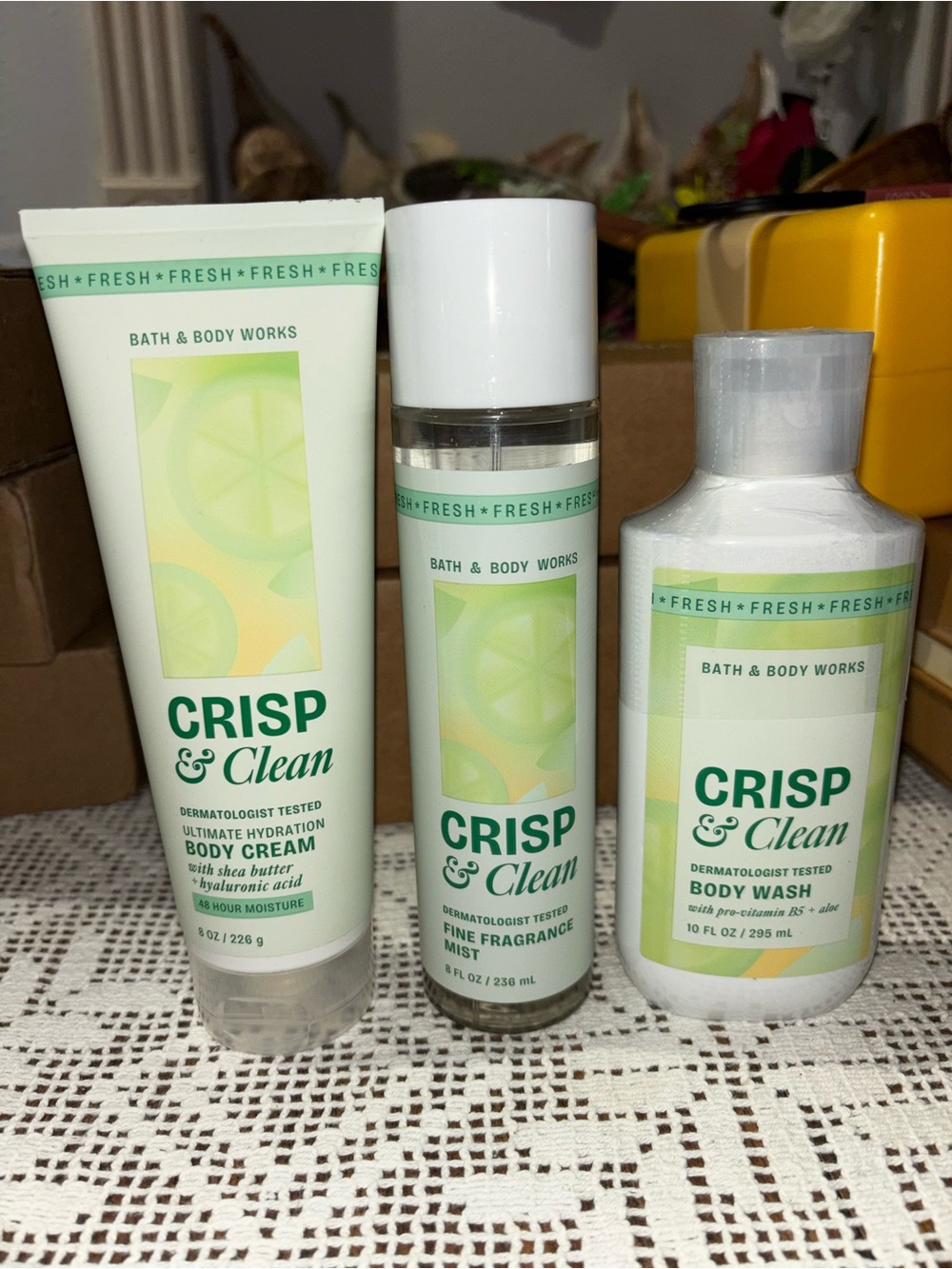 (2026)Bath & Body Works Crisp & Clean Body Care Set - Green